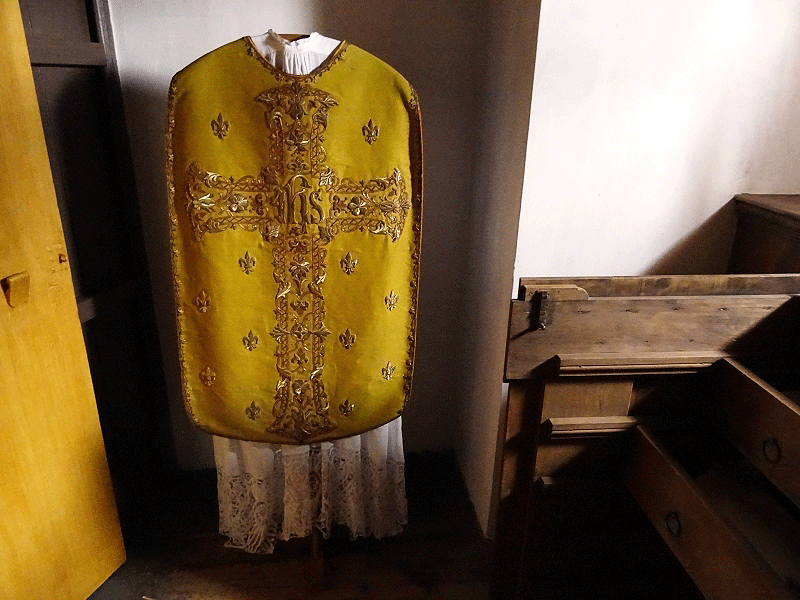 Catholic Vestiment