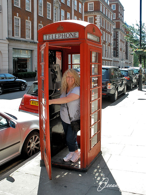 British Phone Booth
